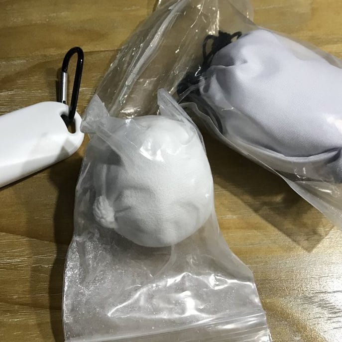 What’s Wrong With This Picture? (Plastics)