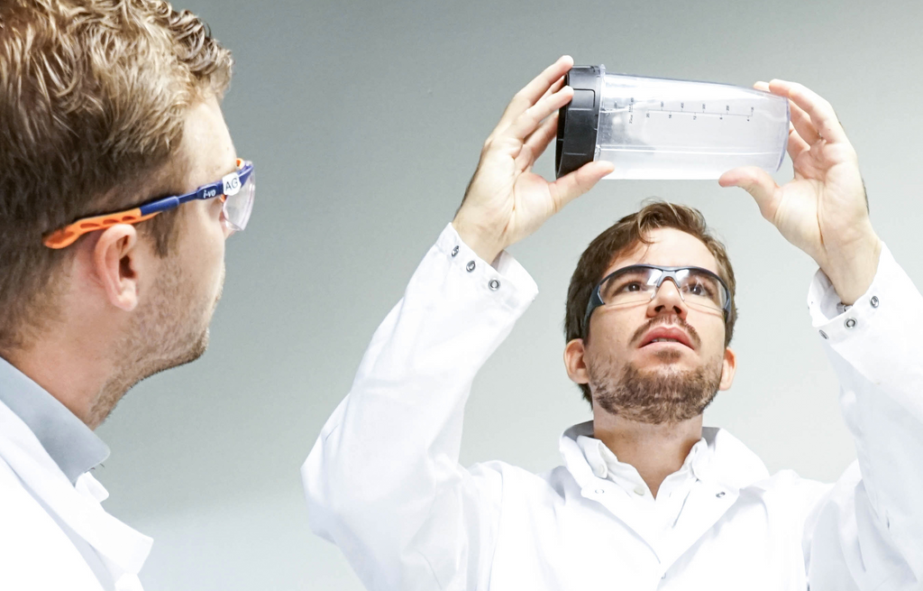 Innovation & Performance